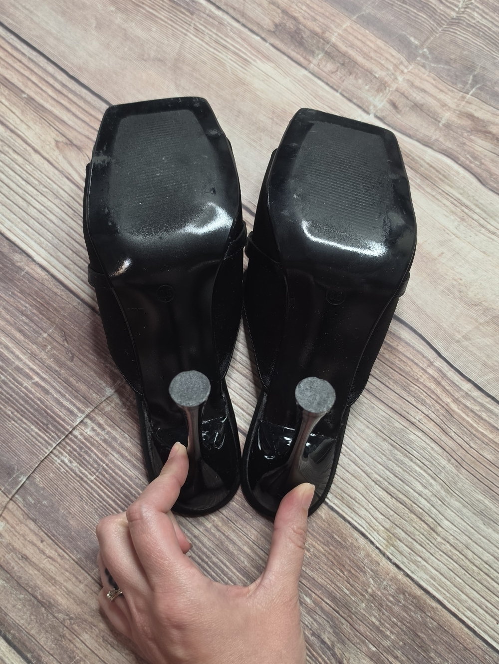 Cape Robbin Disteny Black Satin Gold Chain Square Open Toe Stiletto Mules - Picture 5 of 9